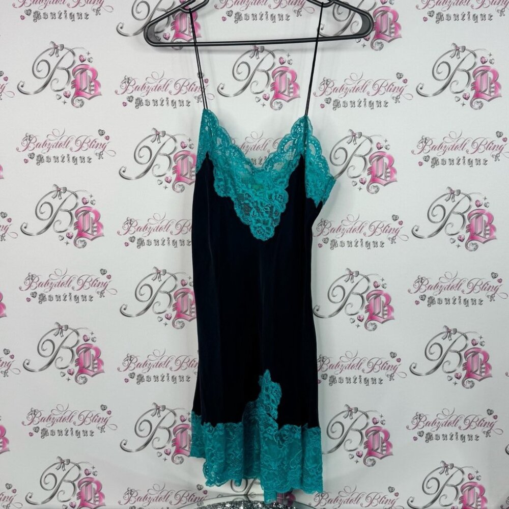 Mary green San Francisco dress silk Elegant Lace Trim Nightgown in Black Teal